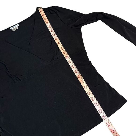 Andre Oliver Black Wrap effect top - Picture 7 of 11